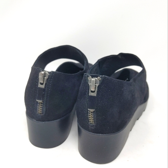 Eileen Fisher Turban Asymmetrical Wedge Black Suede Size 8 - Picture 9 of 11